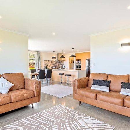 Matenga Townhouse - Waikanae Holiday Home Exterior photo